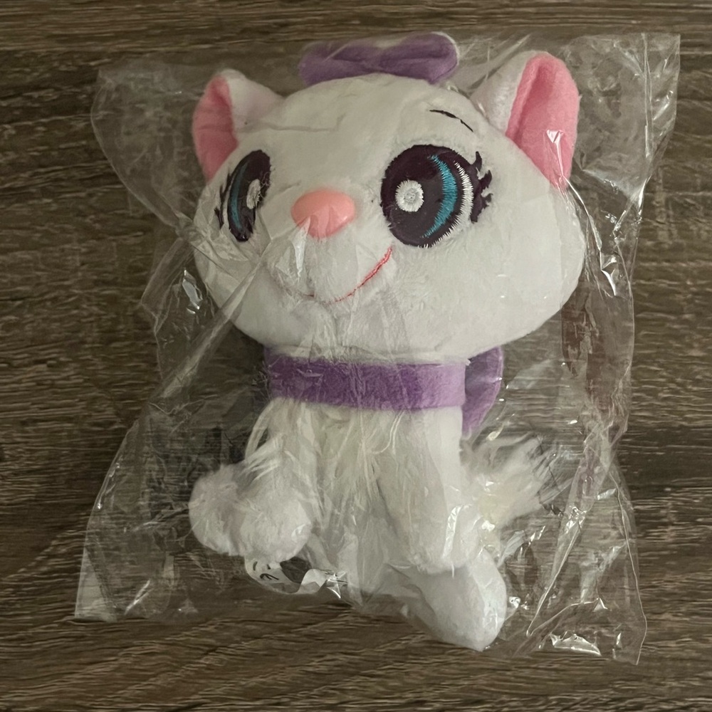 (Flawed) NIP Marie Cat Kitty Plush Clip